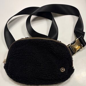 lululemon athletica Black Sherpa Crossbody Bag